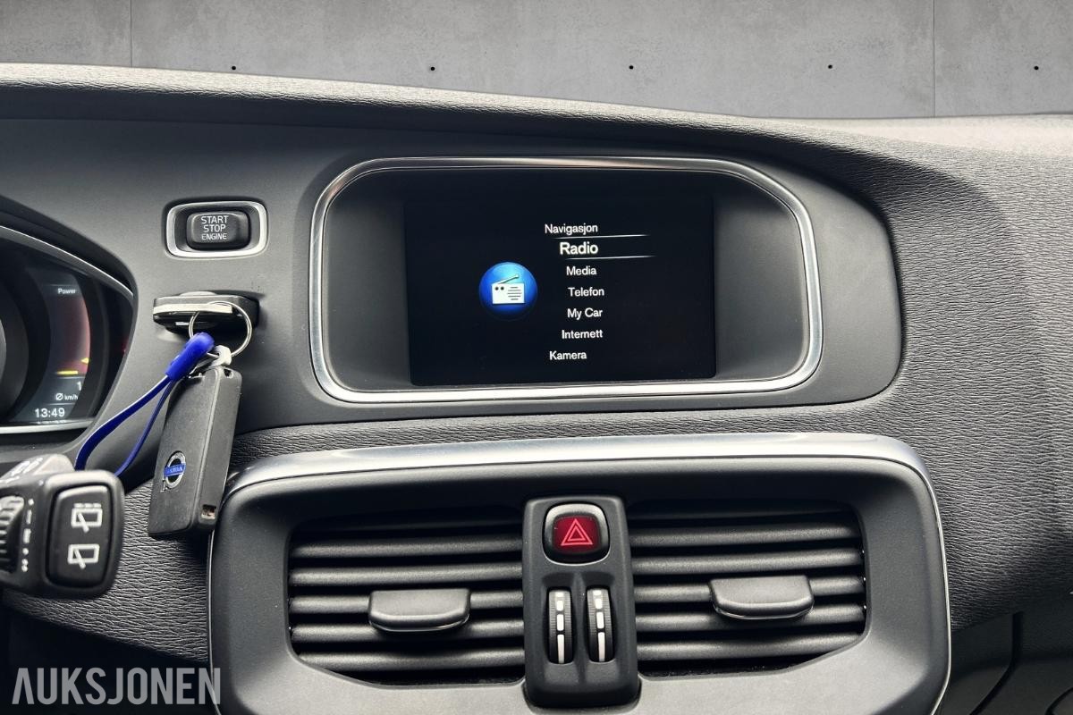2015 Volvo V40, 1.6-114 D, 146500km