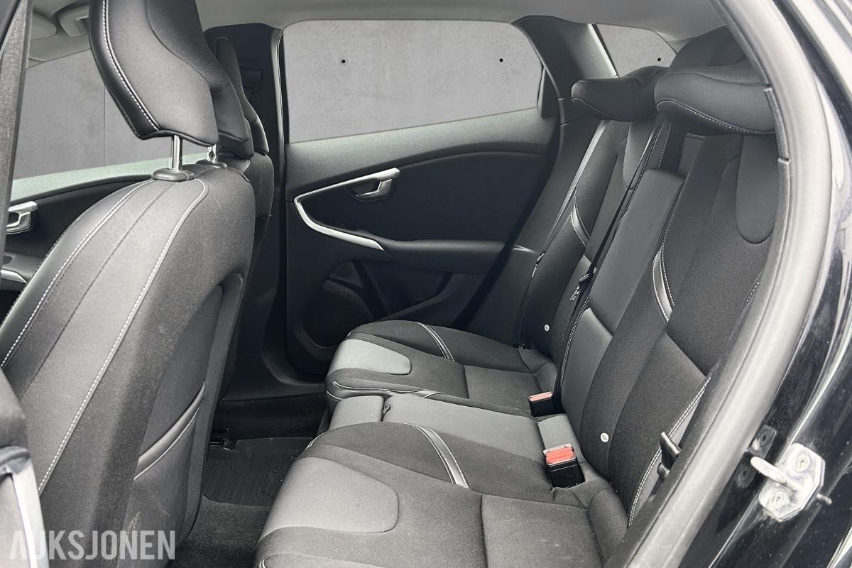 2015 Volvo V40, 1.6-114 D, 146500km