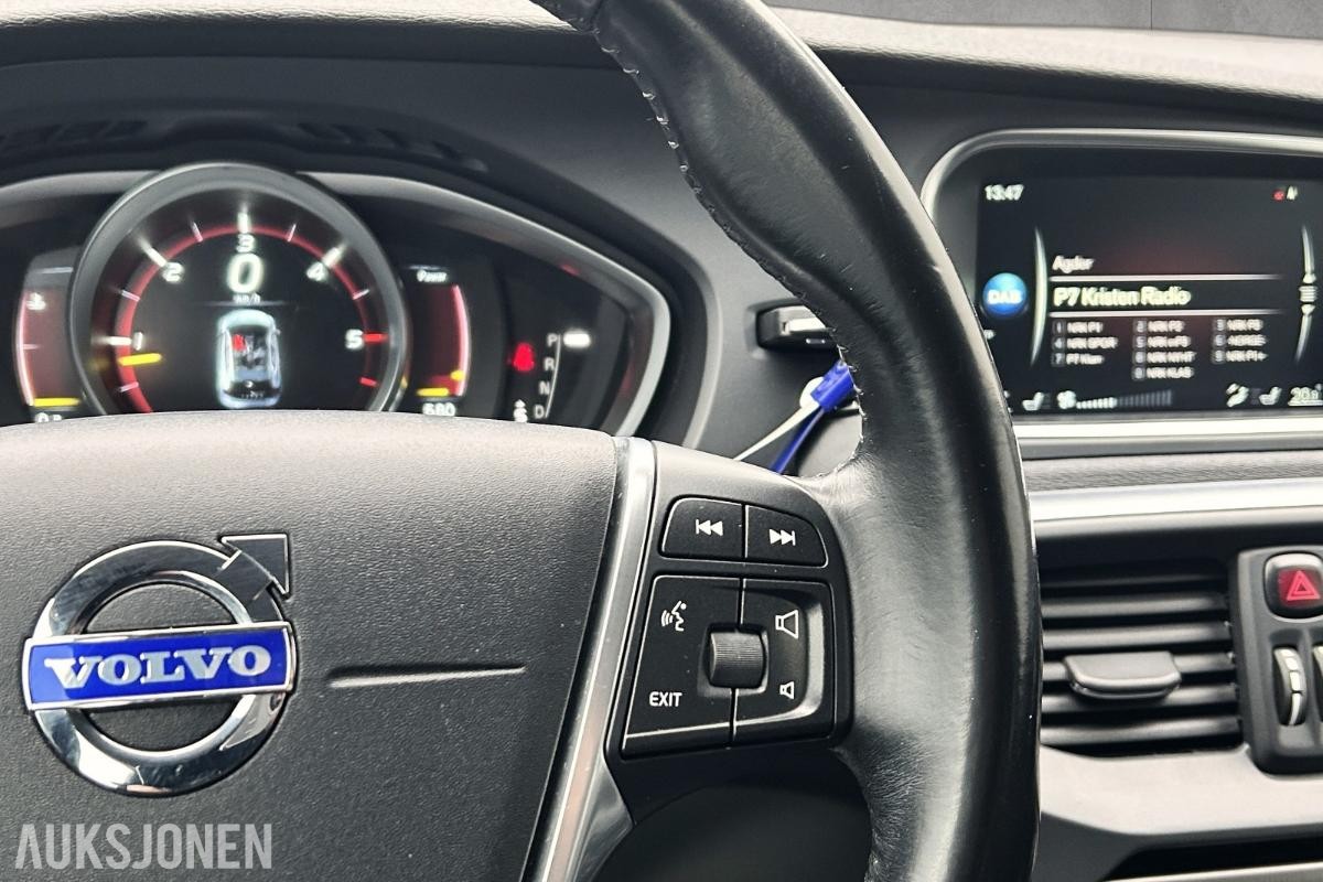 2015 Volvo V40, 1.6-114 D, 146500km