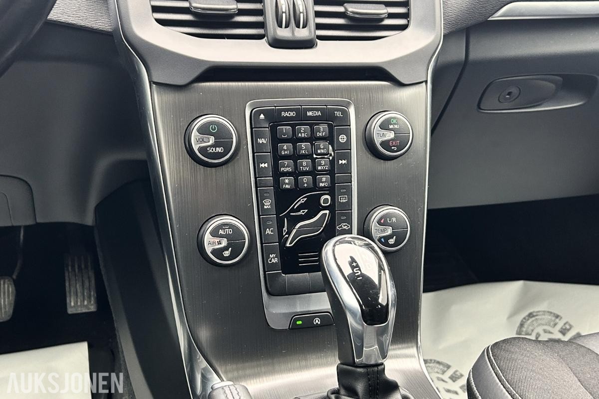 2015 Volvo V40, 1.6-114 D, 146500km
