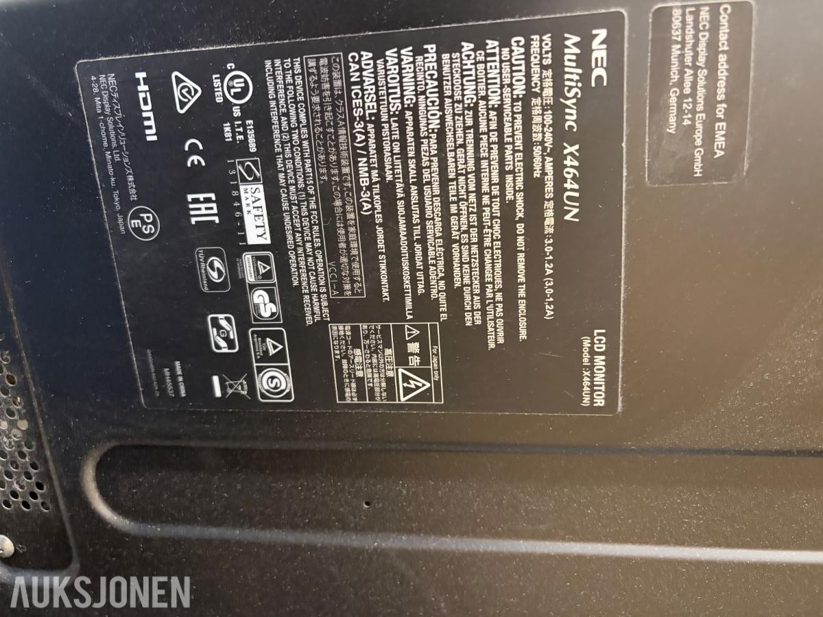 4 stk. NEC MultiSync X464UN 46” profesjonelle skjermer med veggfeste