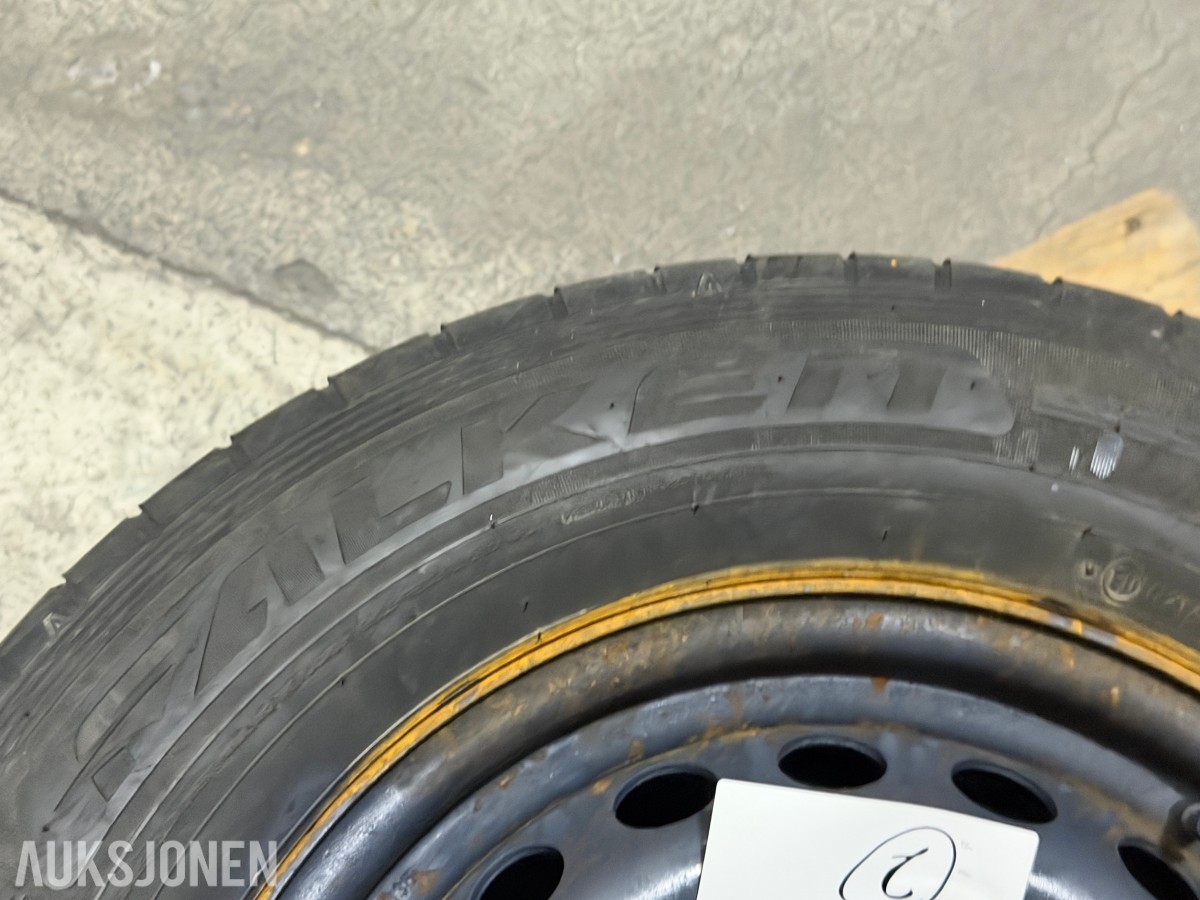 3 stk. LINAM VAN01 235/65 R16C dekk på stålfelg