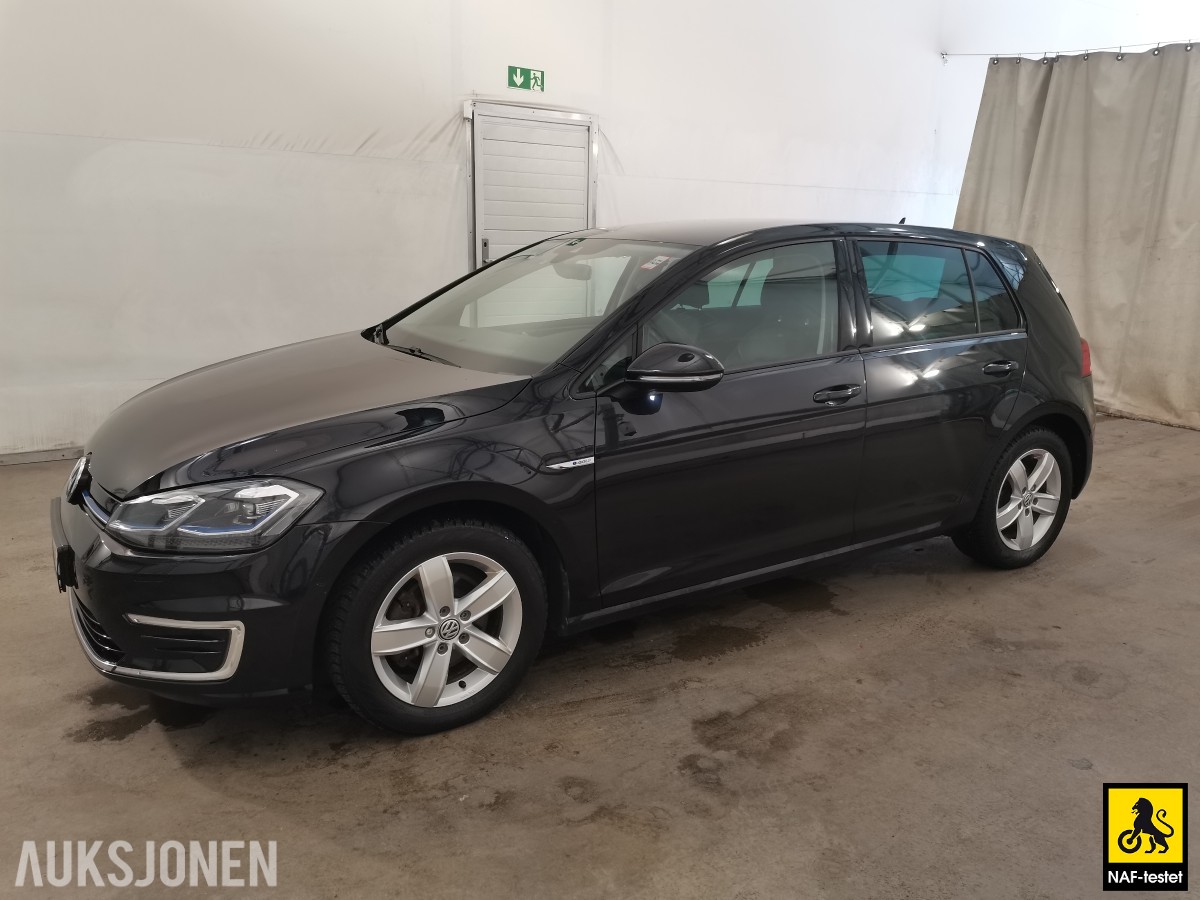 2019 Volkswagen E-GOLF 136 HK ACC VARMEPUMPE KAMERA LED SKINN FJERNLYSASSISTENT