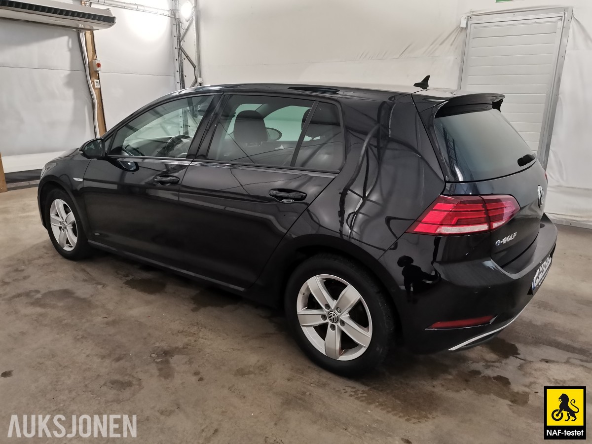 2019 Volkswagen E-GOLF 136 HK ACC VARMEPUMPE KAMERA LED SKINN FJERNLYSASSISTENT