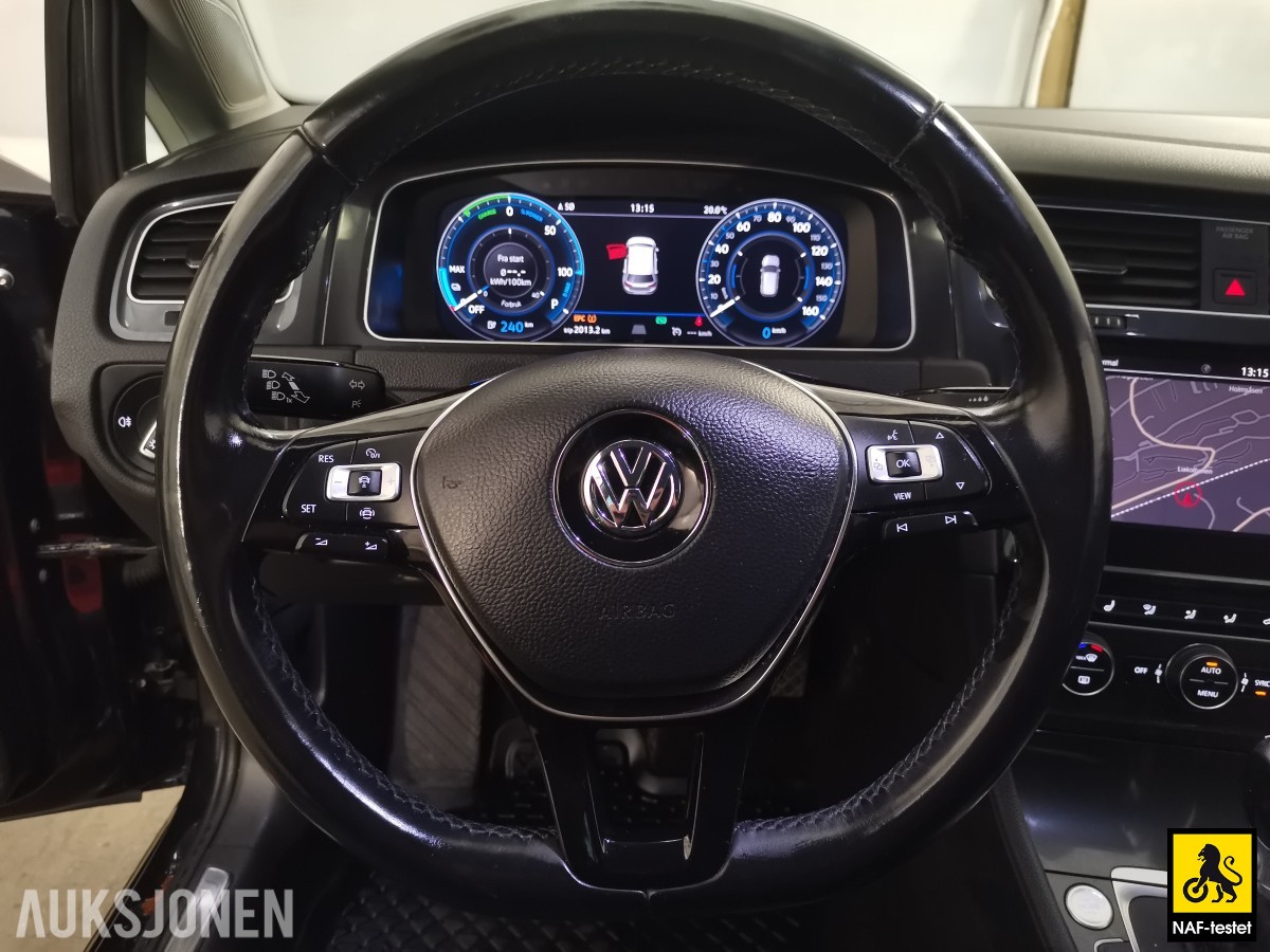 2019 Volkswagen E-GOLF 136 HK ACC VARMEPUMPE KAMERA LED SKINN FJERNLYSASSISTENT