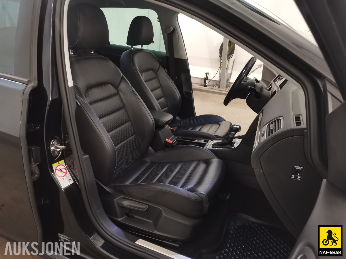 2019 Volkswagen E-GOLF 136 HK ACC VARMEPUMPE KAMERA LED SKINN FJERNLYSASSISTENT