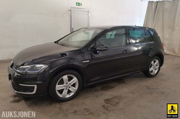 2019 Volkswagen E-GOLF 136 HK ACC VARMEPUMPE KAMERA LED SKINN FJERNLYSASSISTENT