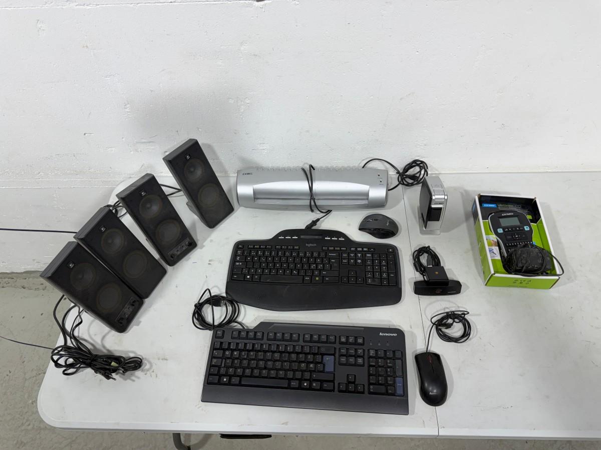 Kontorutstyr – Logitech MK710, Lenovo, DYMO LabelManager 160, Exibel og Konftel