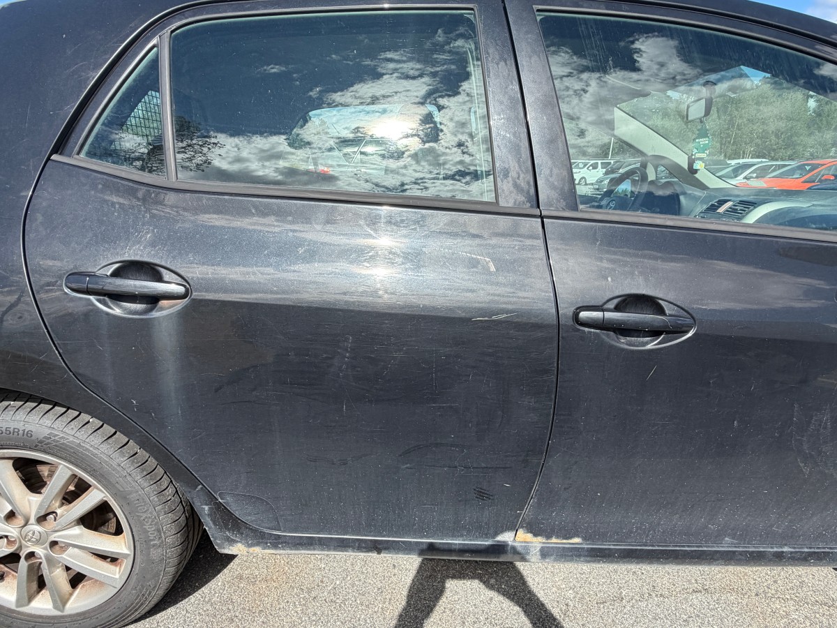 2008 Toyota AURIS 1.4-90 D /EU-OK / H.feste / Automat / 1-eiers bil