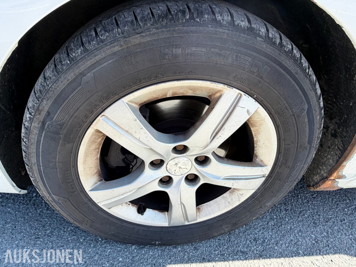 2013 Peugeot 508 1.6-114 D / H.feste / EU-OK til 04.2027 / HUD