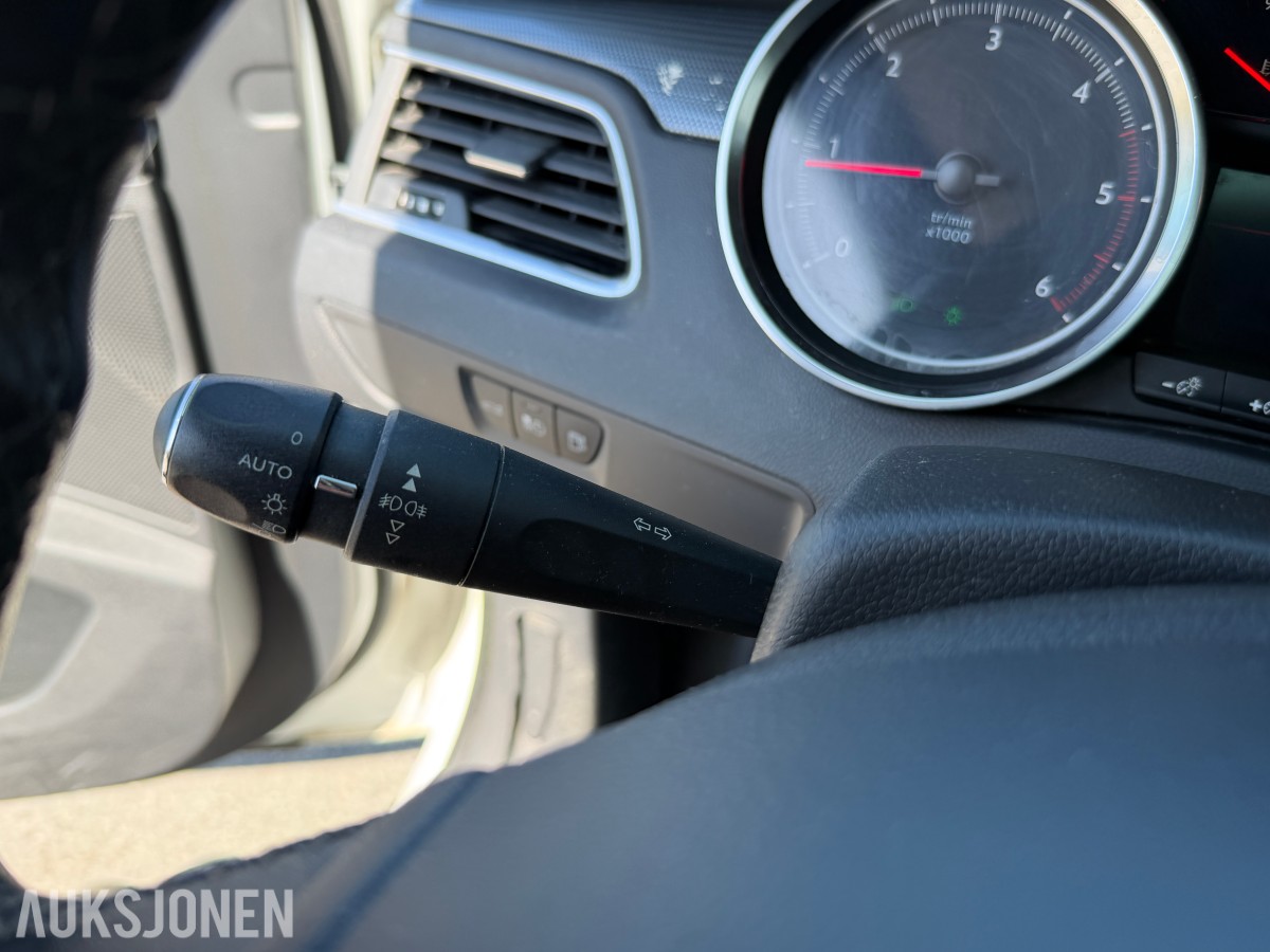 2013 Peugeot 508 1.6-114 D / H.feste / EU-OK til 04.2027 / HUD