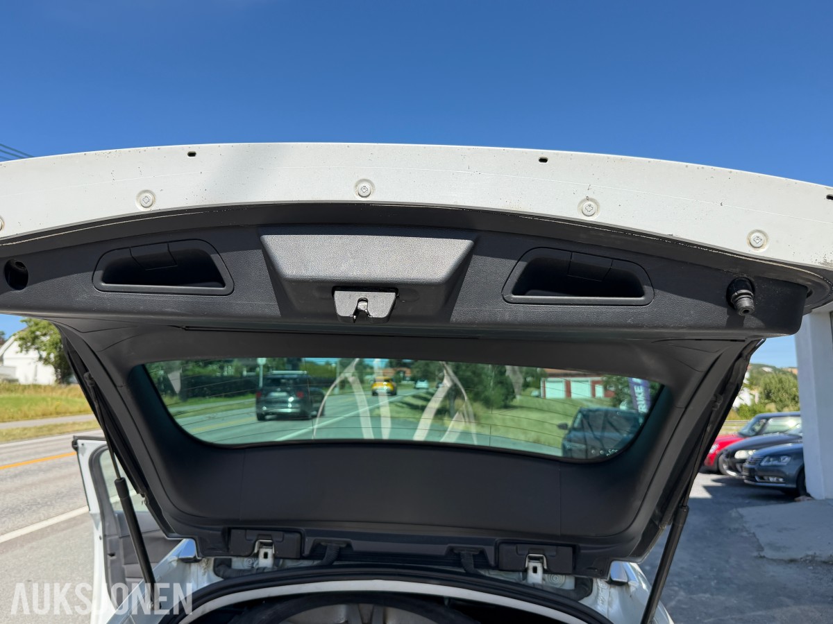 2013 Peugeot 508 1.6-114 D / H.feste / EU-OK til 04.2027 / HUD