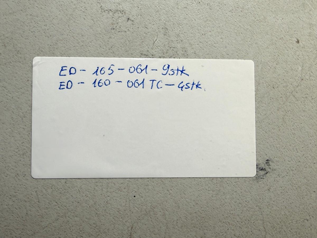 13 stk. MedixDent tannlegesakser – ED-165-061 / ED-160-061TC