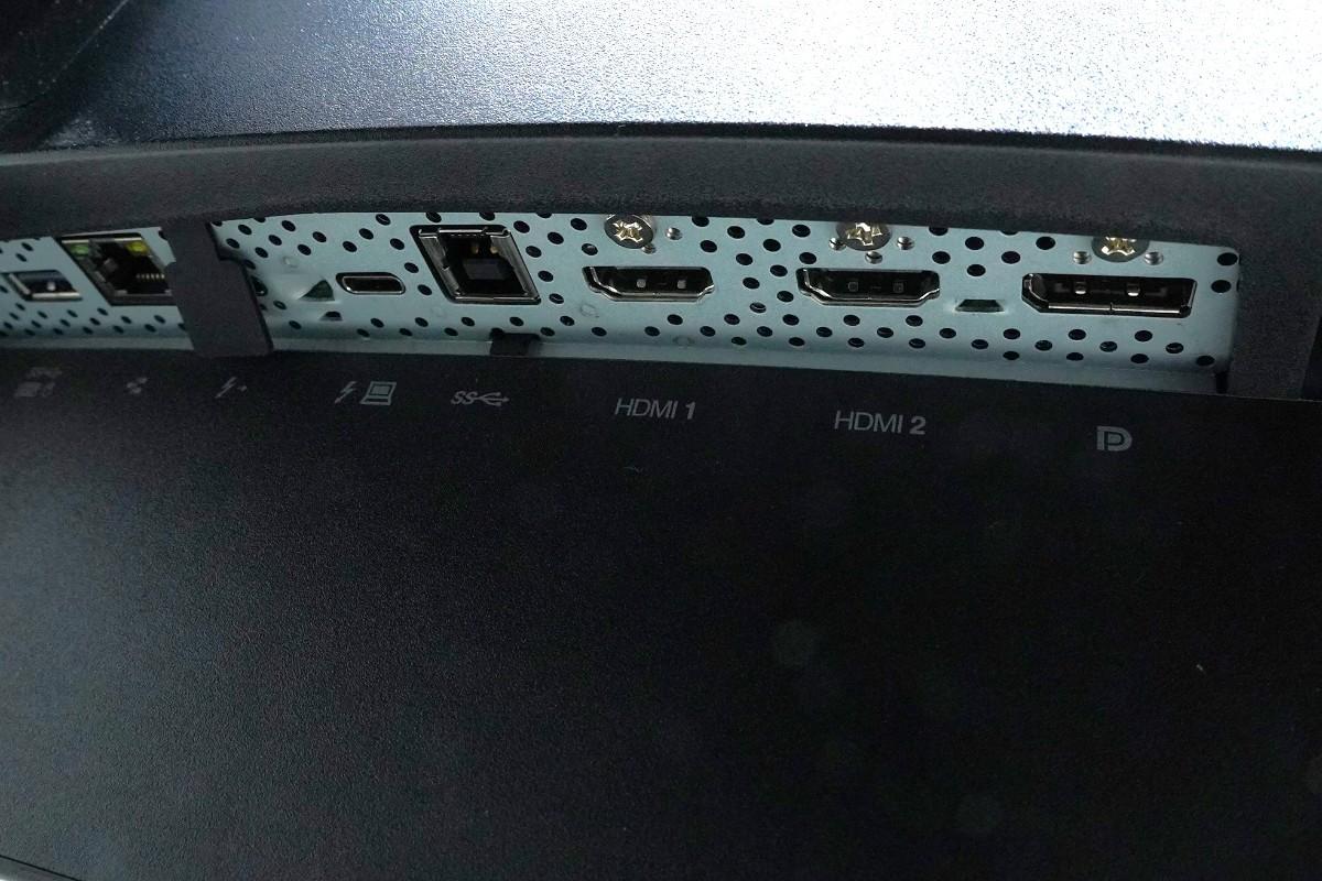 2024 Lenovo ThinkVision P49w-30 49 tommer ultrawide skjerm med tilbehør