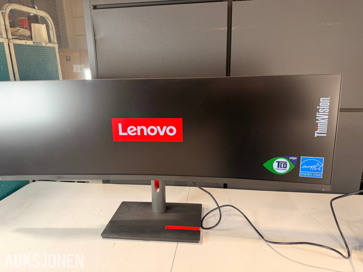 2024 Lenovo ThinkVision P49w-30 49 tommer ultrawide skjerm med tilbehør