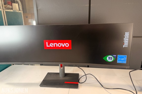 2024 Lenovo ThinkVision P49w-30 49 tommer ultrawide skjerm med tilbehør