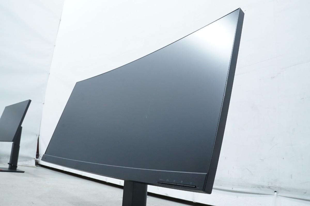 Lenovo ThinkVision - P34w-20 og P27h-20 skjermer med tilbehør