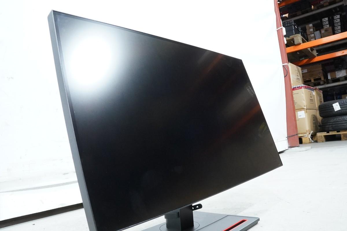 Lenovo ThinkVision - P34w-20 og P27h-20 skjermer med tilbehør