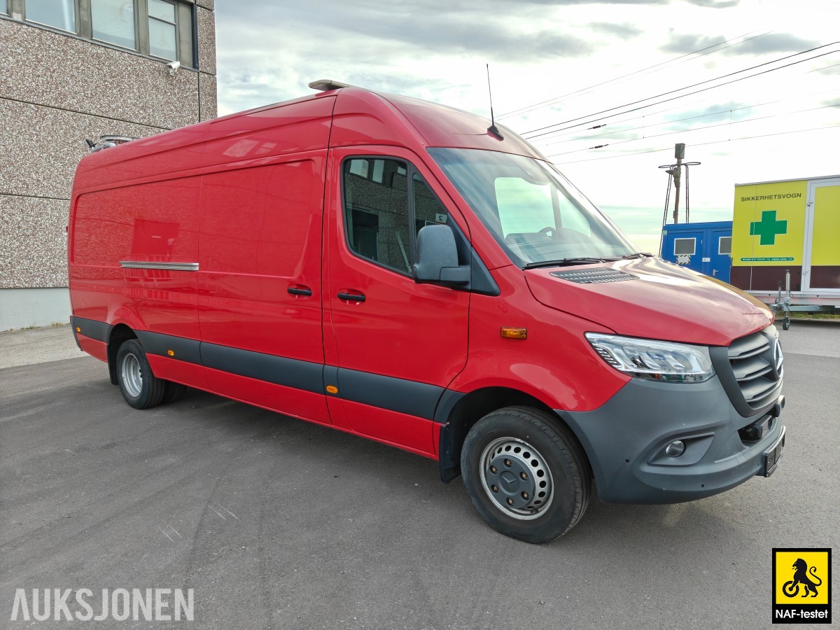 2023 Mercedes-Benz Sprinter HENGERFESTE VARMER ACC KAMERA NAVI