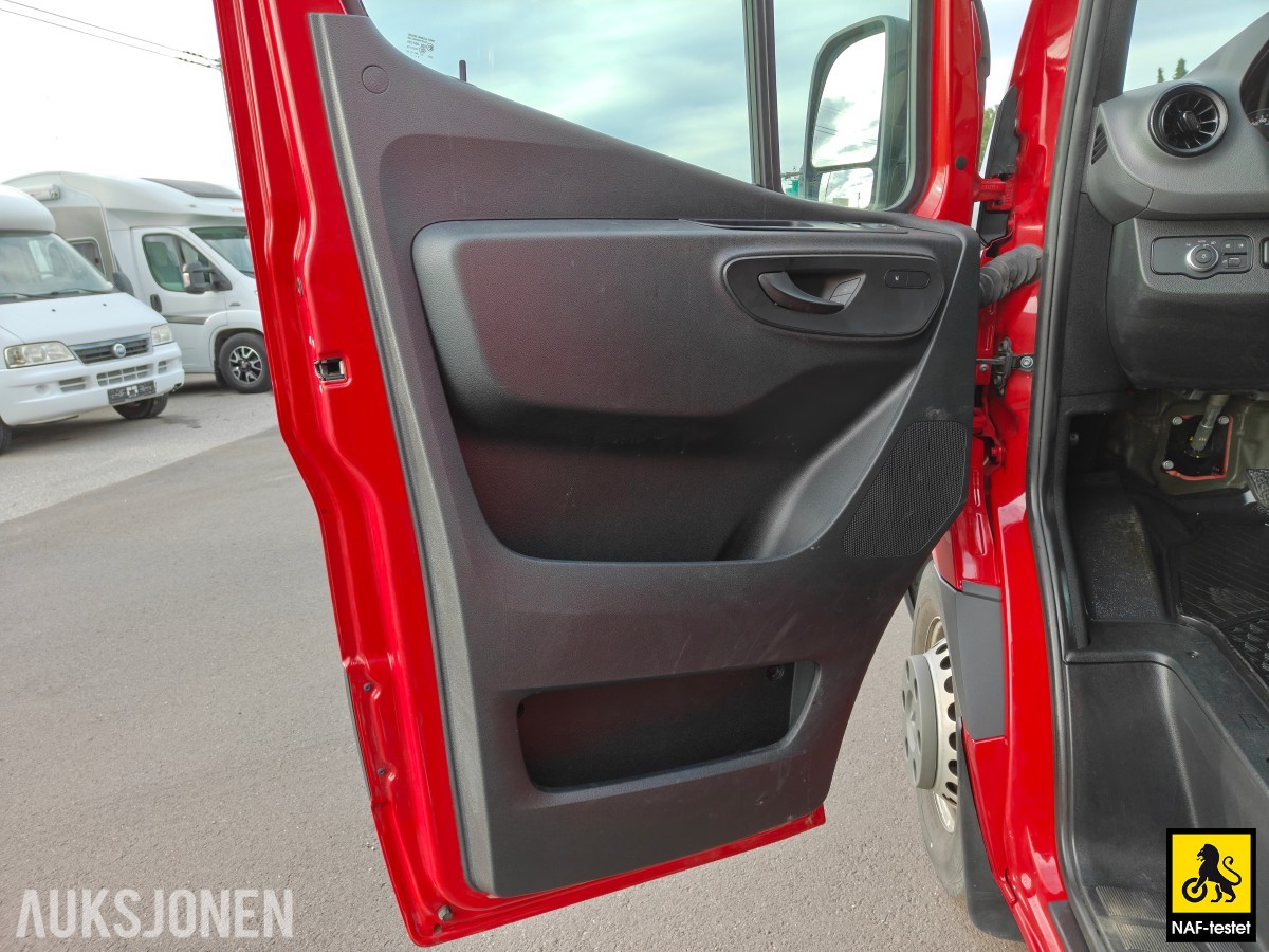 2023 Mercedes-Benz Sprinter HENGERFESTE VARMER ACC KAMERA NAVI