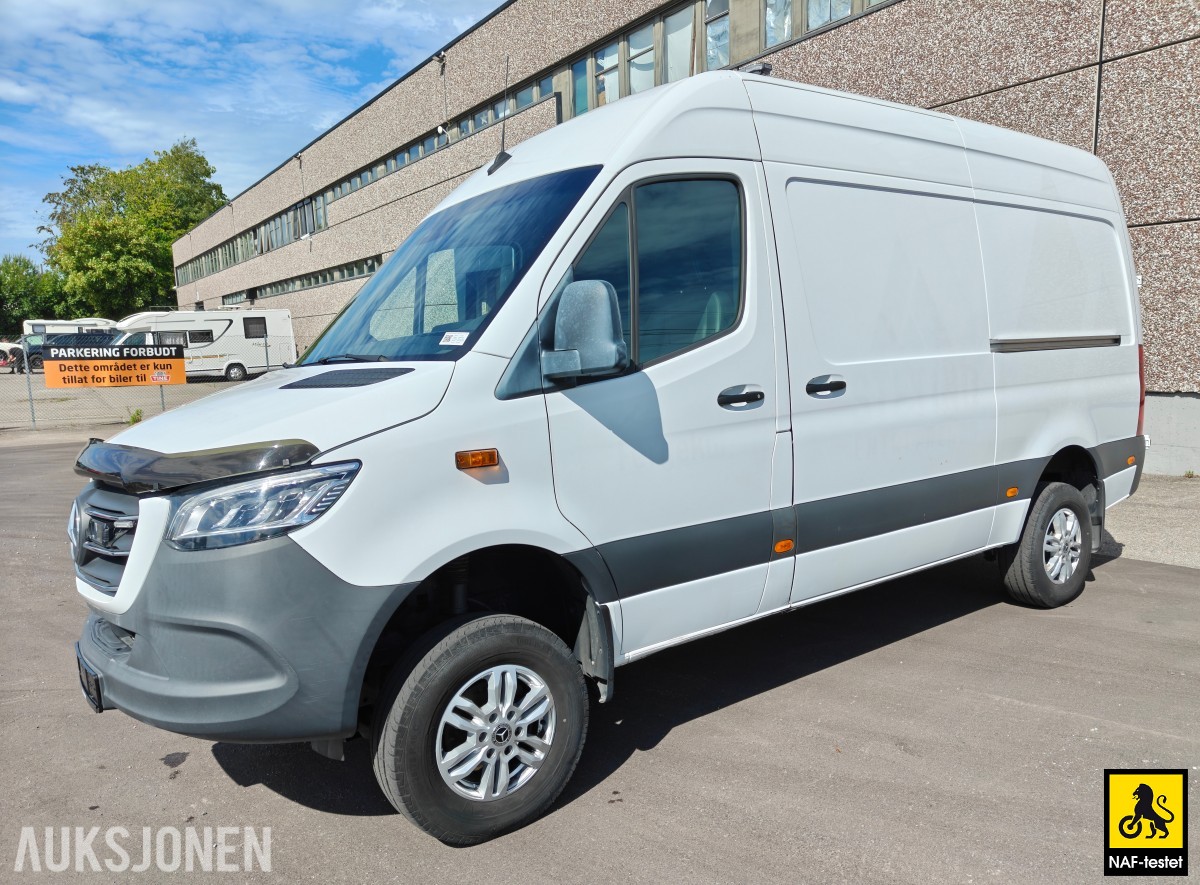 2023 Mercedes-Benz Sprinter 190HK 4x4 AUT ACC KAMERA VARMER HENGERFESTE