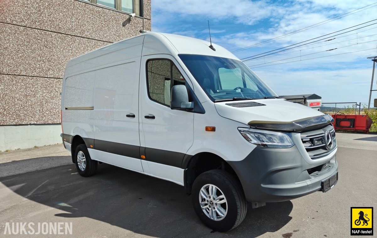 2023 Mercedes-Benz Sprinter 190HK 4x4 AUT ACC KAMERA VARMER HENGERFESTE