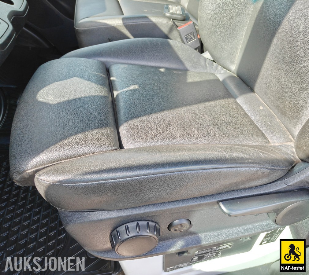 2023 Mercedes-Benz Sprinter 190HK 4x4 AUT ACC KAMERA VARMER HENGERFESTE