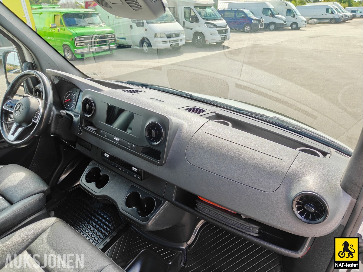 2023 Mercedes-Benz Sprinter 190HK 4x4 AUT ACC KAMERA VARMER HENGERFESTE