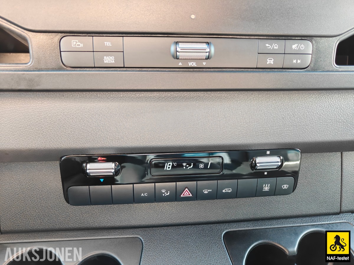 2023 Mercedes-Benz Sprinter 190HK 4x4 AUT ACC KAMERA VARMER HENGERFESTE