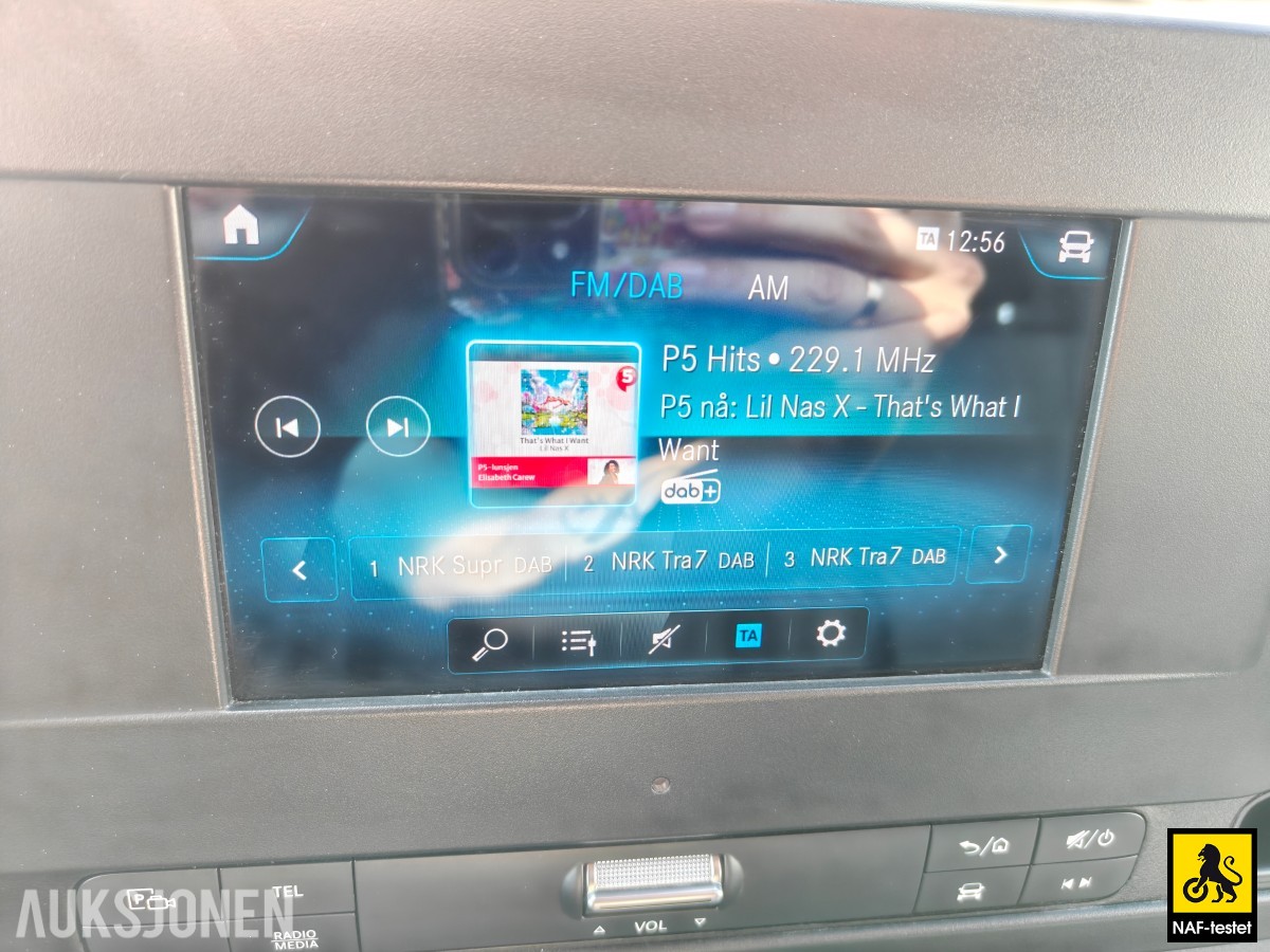 2023 Mercedes-Benz Sprinter 190HK 4x4 AUT ACC KAMERA VARMER HENGERFESTE