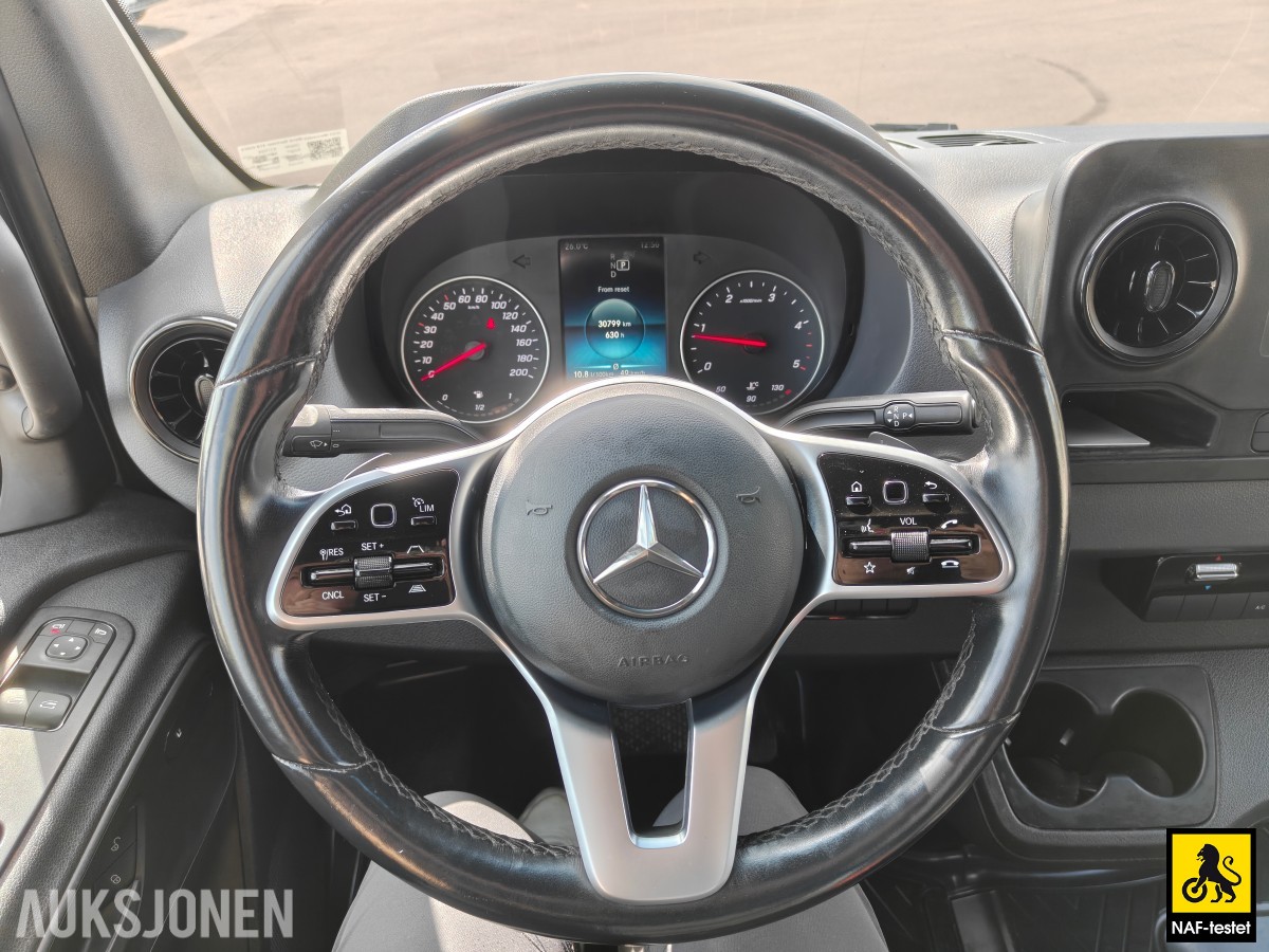 2023 Mercedes-Benz Sprinter 190HK 4x4 AUT ACC KAMERA VARMER HENGERFESTE