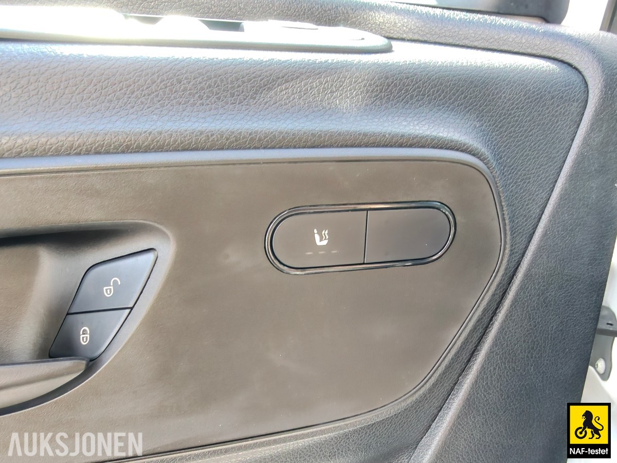 2023 Mercedes-Benz Sprinter 190HK 4x4 AUT ACC KAMERA VARMER HENGERFESTE