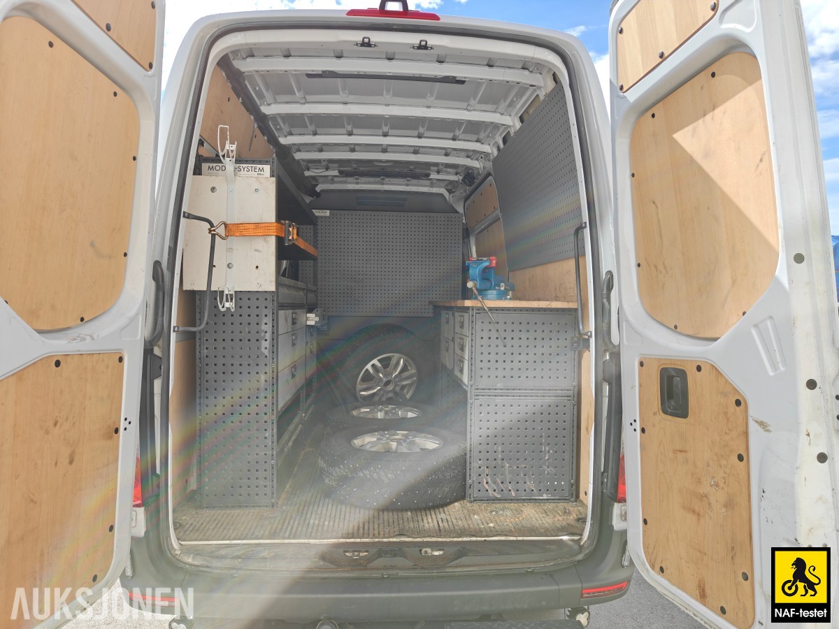 2023 Mercedes-Benz Sprinter 190HK 4x4 AUT ACC KAMERA VARMER HENGERFESTE