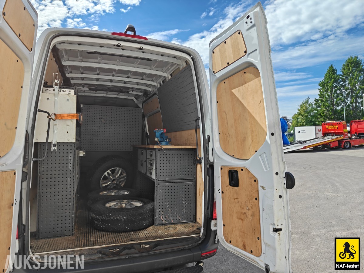 2023 Mercedes-Benz Sprinter 190HK 4x4 AUT ACC KAMERA VARMER HENGERFESTE