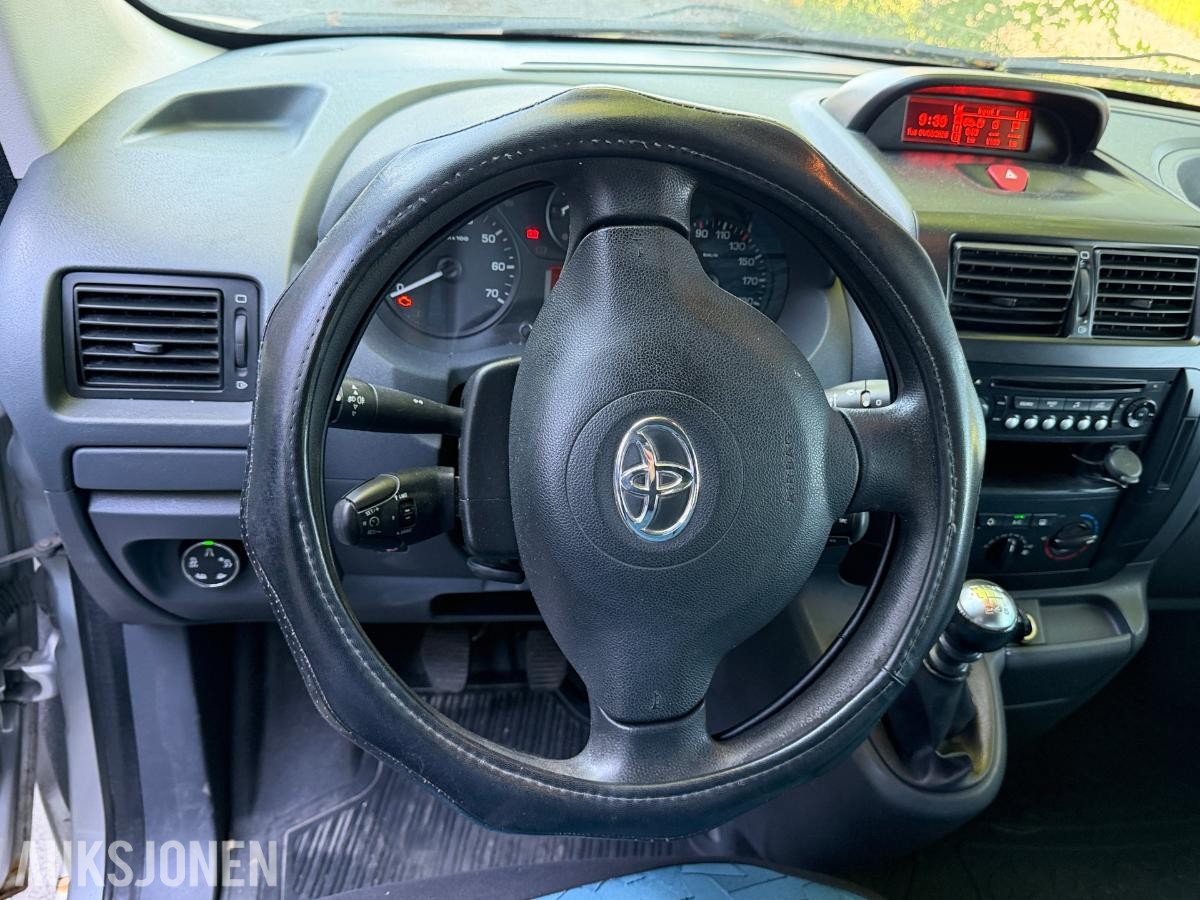 2014 Toyota ProAce 2.0 D 128 HK LANG HENGERFESTE SKYVEDØRER 