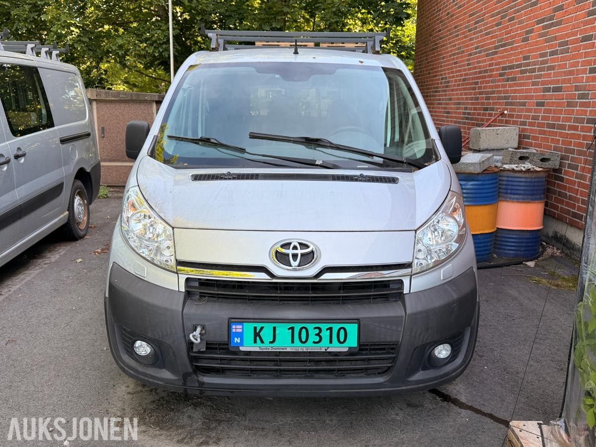 2014 Toyota ProAce 2.0 D 128 HK HENGERFESTE TAKSTATIV SKYVEDØRER