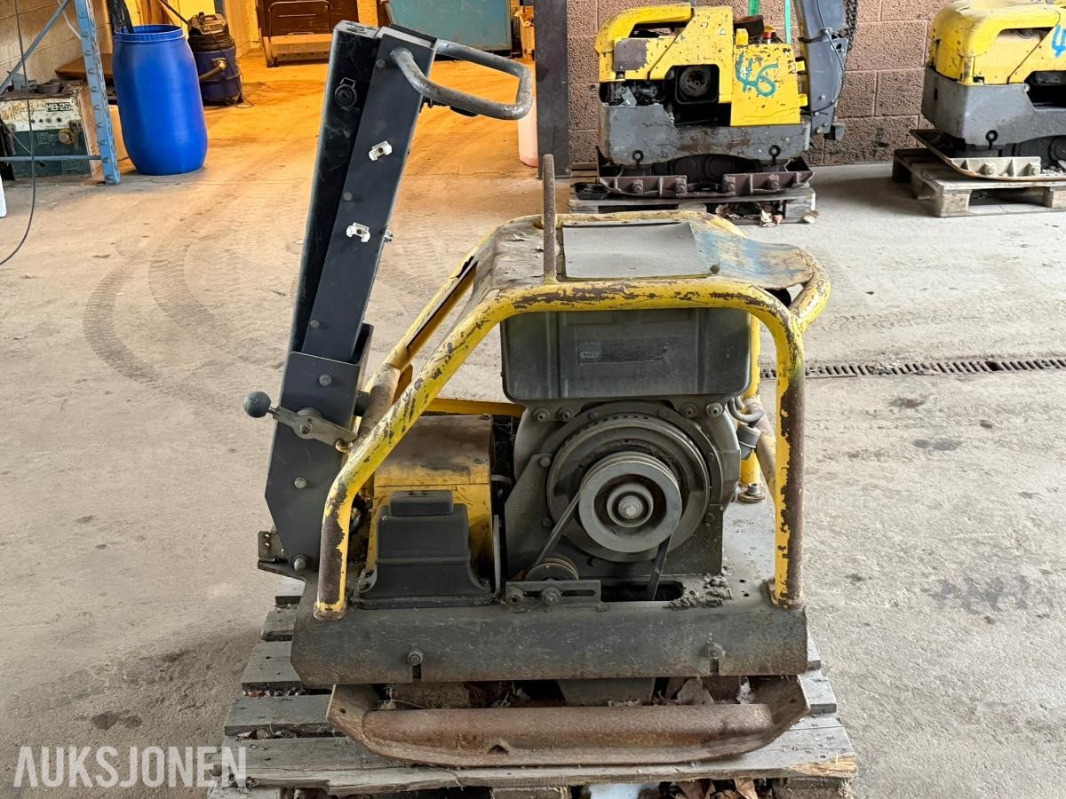 Atlas Copco vibroplate med Hatz 1D81Z-motor - reparasjonsobjekt/delemaskin