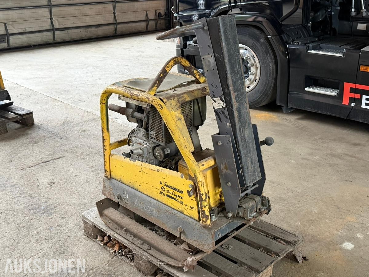 Atlas Copco vibroplate med Hatz 1D81Z-motor - reparasjonsobjekt/delemaskin