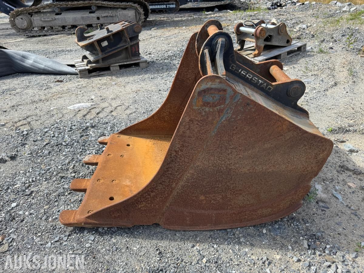 Gjerstad tannskuffe med S60 feste