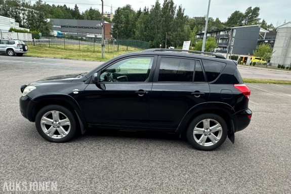 2006 Toyota RAV4 2.2 Diesel 177hk 4WD, Hengerfeste, Ryggekamera, EU ok til 10.2027