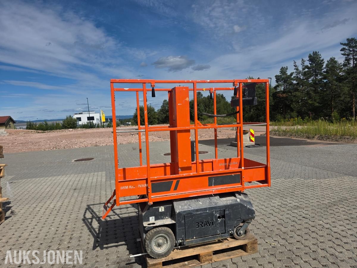 2012 Bravisol Lui Mini HD minilift