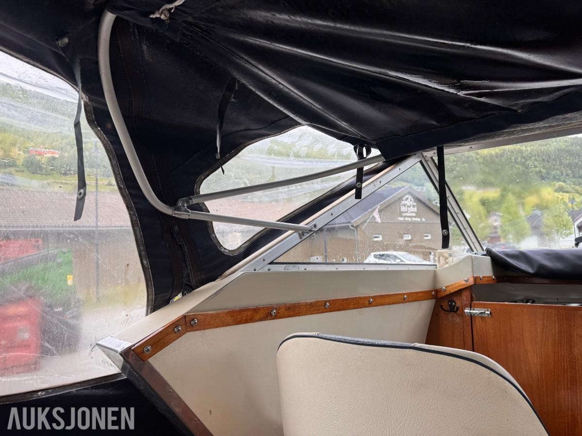 1977 Windy 22 DC innenbords V8 Chevy-motor