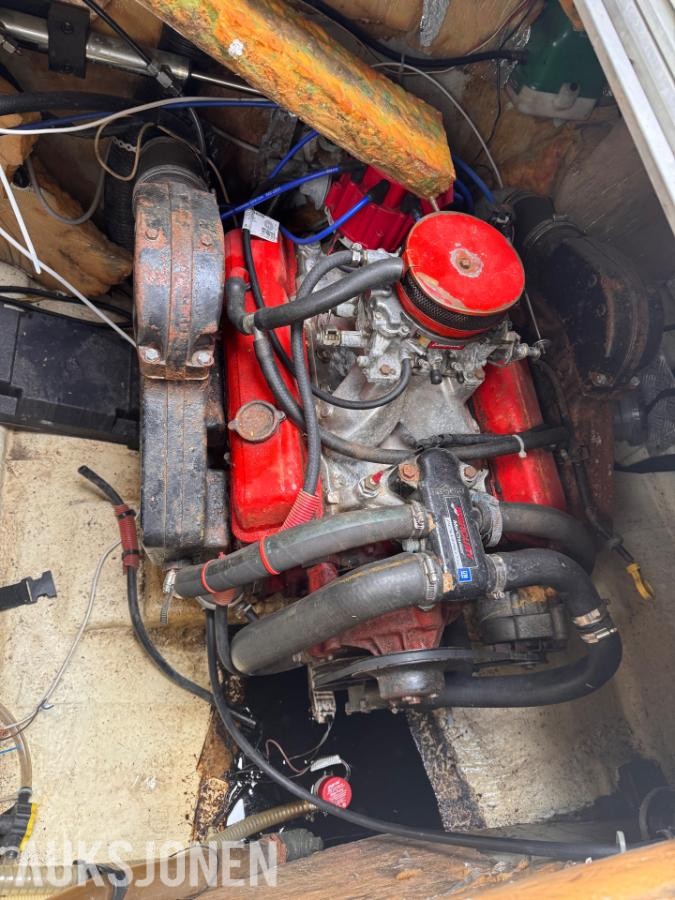 1977 Windy 22 DC innenbords V8 Chevy-motor