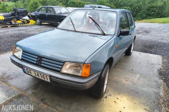 1985 Peugeot 205 1.1 Bensin