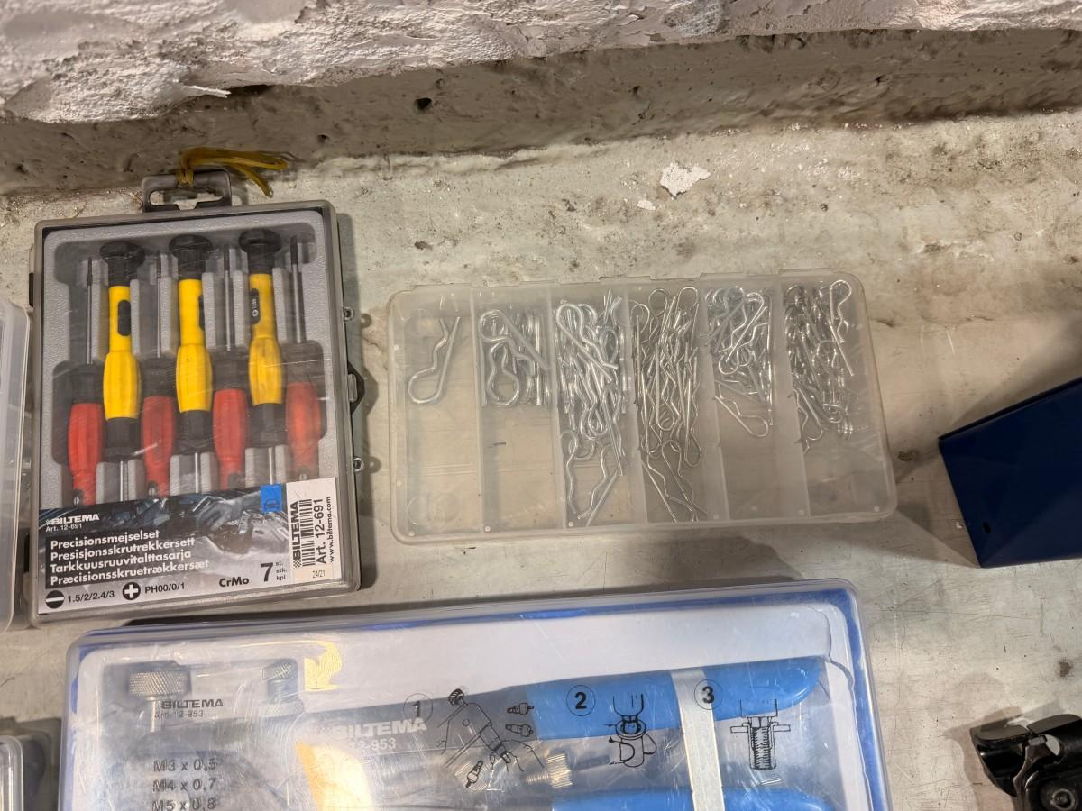 Stort parti håndverktøy og verkstedmateriell