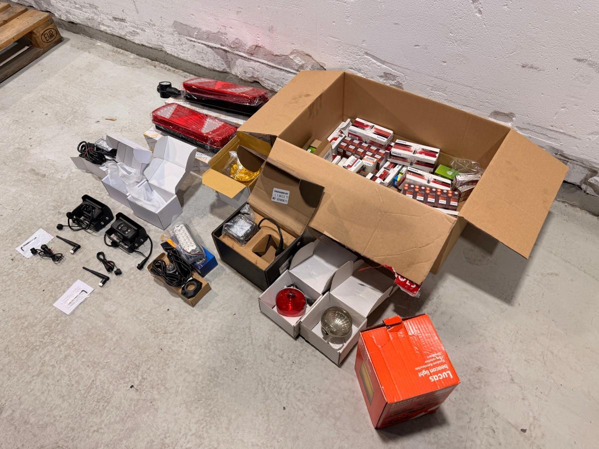 Parti kjøretøybelysning – Aspöck, Rigid, ECCO, Philips, Osram og Lucas