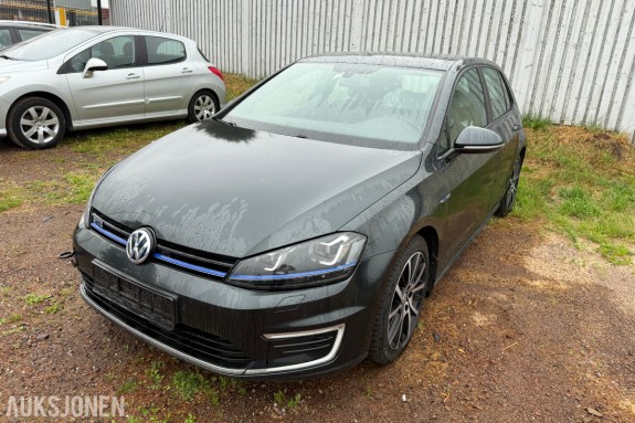 2015 Volkswagen GOLF GTE 1.4-150 - Automatgir - Vinterdekk/sommerdekk - EU ok - REP-Objekt