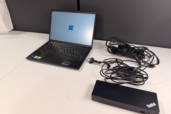 2024 Lenovo ThinkPad T14 Gen 5 - Intel Core Ultra 5 - 14" PC med dockingstasjon