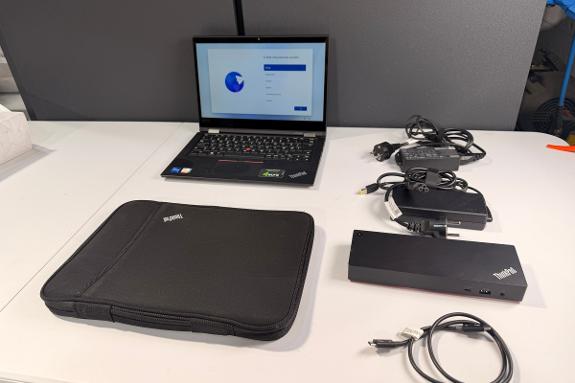 2022 Lenovo ThinkPad L13 Yoga Gen 2 med Intel Core i5 og dokkingstasjon