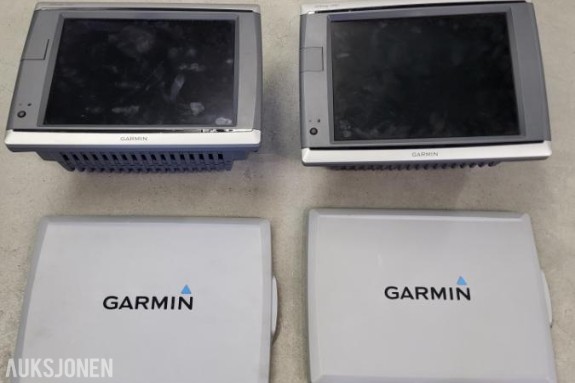 2 stk Garmin 7012 kartplotter
